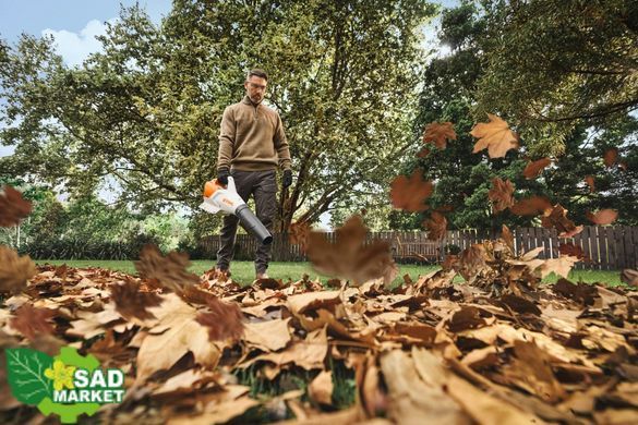 Повітродувка акумуляторна STIHL BGA 110